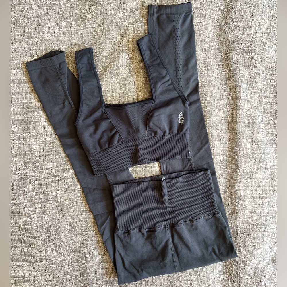 NWOT Free People Movement Dark Grey Shadow Good Karma Set